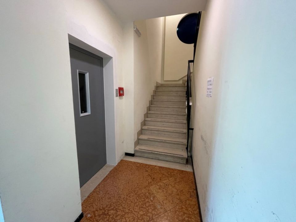 Erhvervsejendom i Vicenza, Vicenza - foto 1