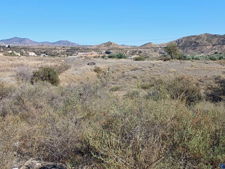 Helårsgrund i Santa Maria De Nieva, Almeria - foto 3