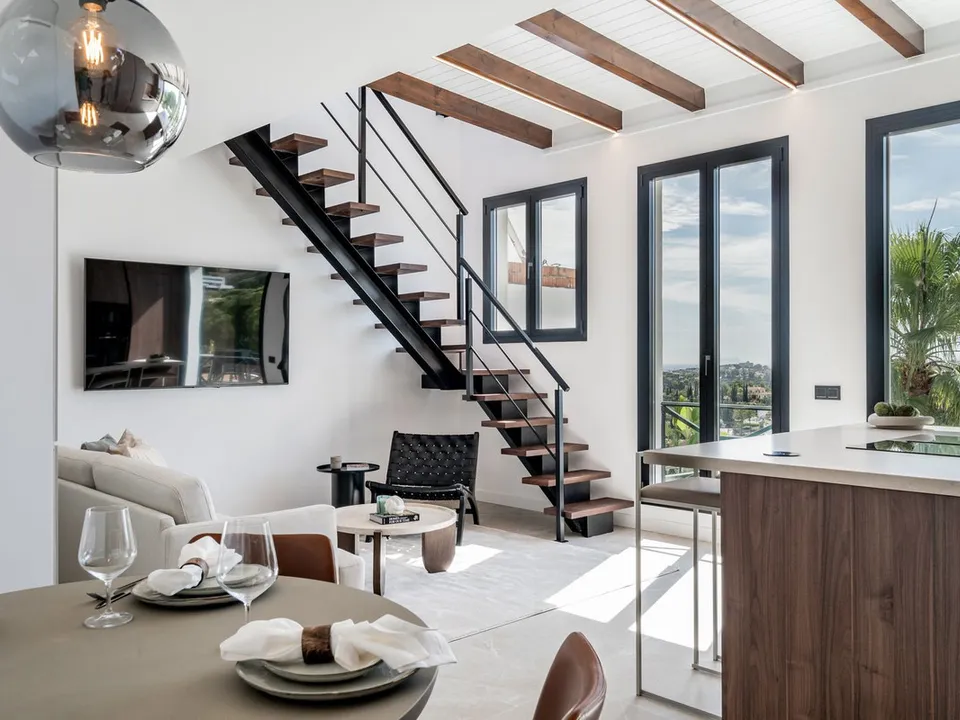 Penthouse in Benahavis, Malaga - photo 5