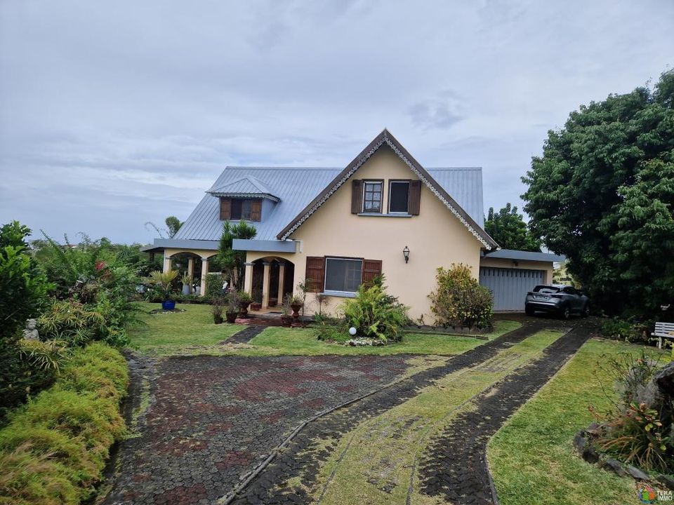 Villa in Saint-Benoit, La Reunion - foto 1