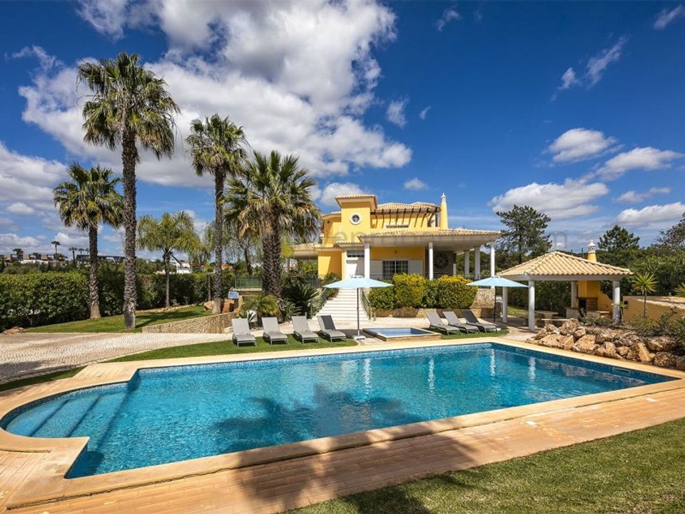 Villa i Almancil, Faro - foto 1