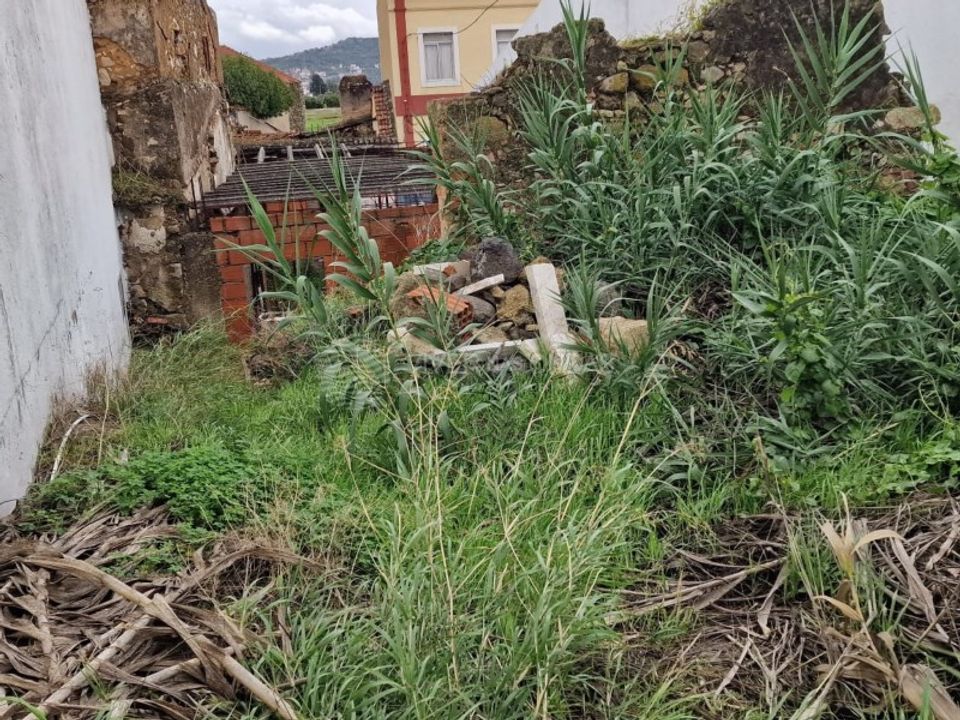 Helårsgrund i Santo Antao do Tojal, Lisbon - foto 3