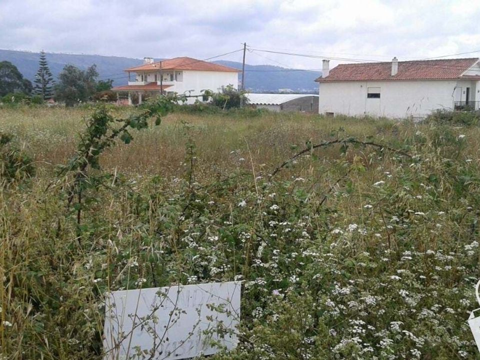 Helårsgrund i Alcobaca, Leiria - foto 1