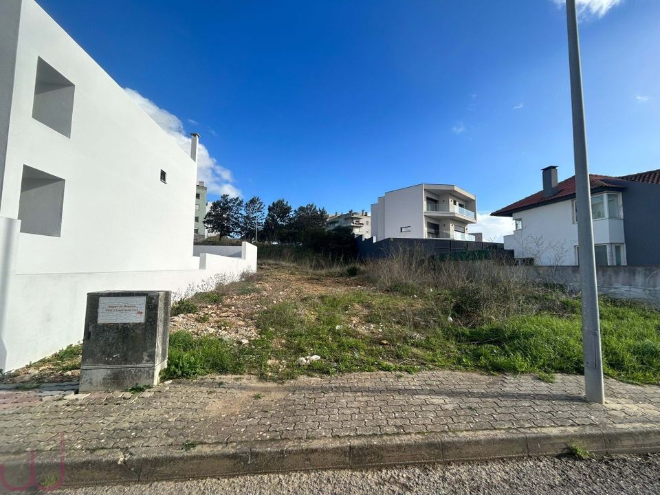 Helårsgrund i Porto Salvo, Lisbon - foto 2