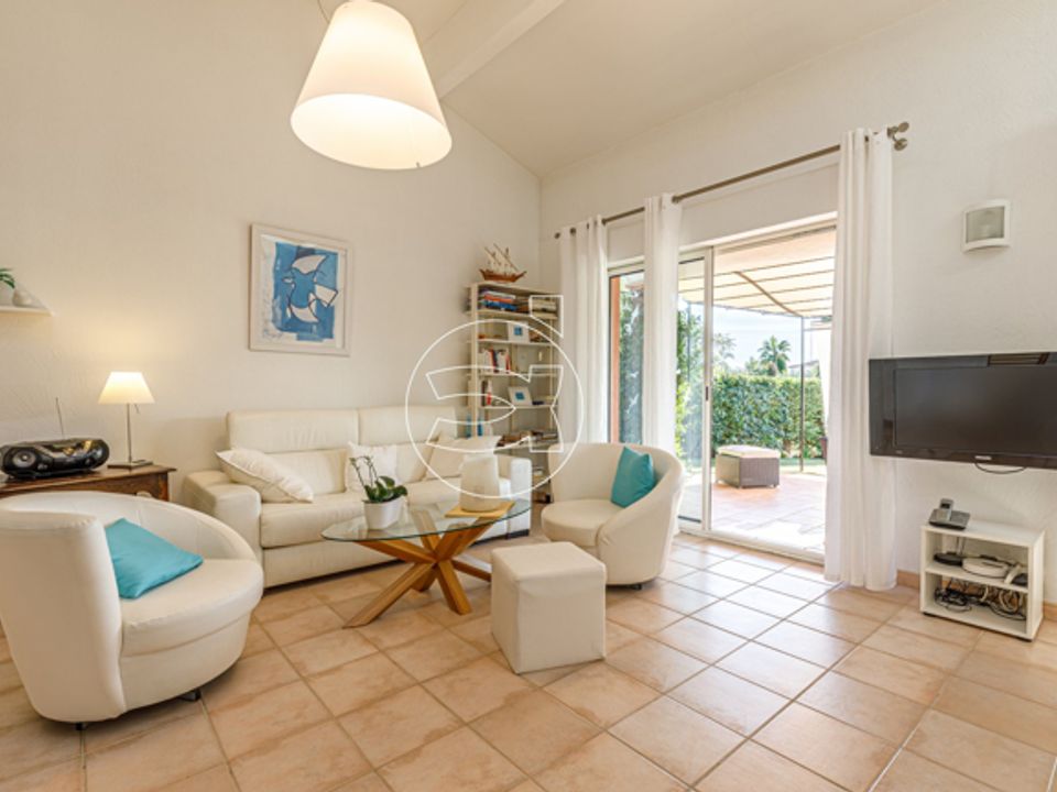 Byhus i Roquebrune-sur-Argens, Var - foto 3