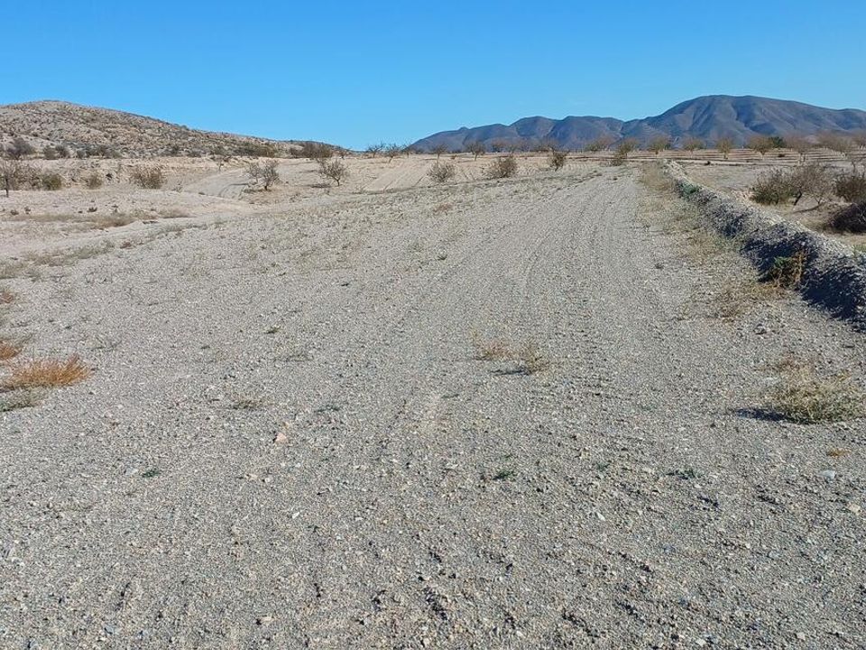 Helårsgrund i Urcal, Almeria - foto 1