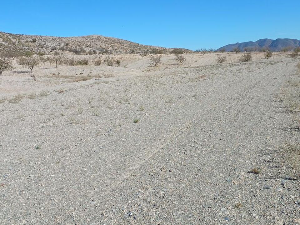 Helårsgrund i Urcal, Almeria - foto 2