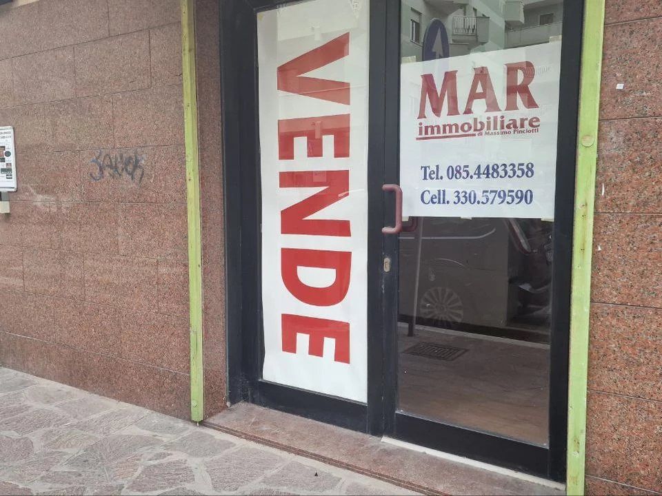 Erhvervsejendom i Montesilvano Marina, Pescara - foto 3