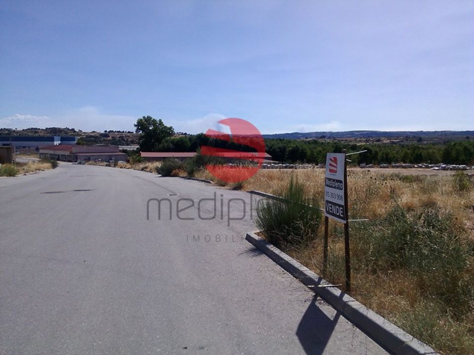 Erhvervsejendom i Meda, Guarda - foto 1