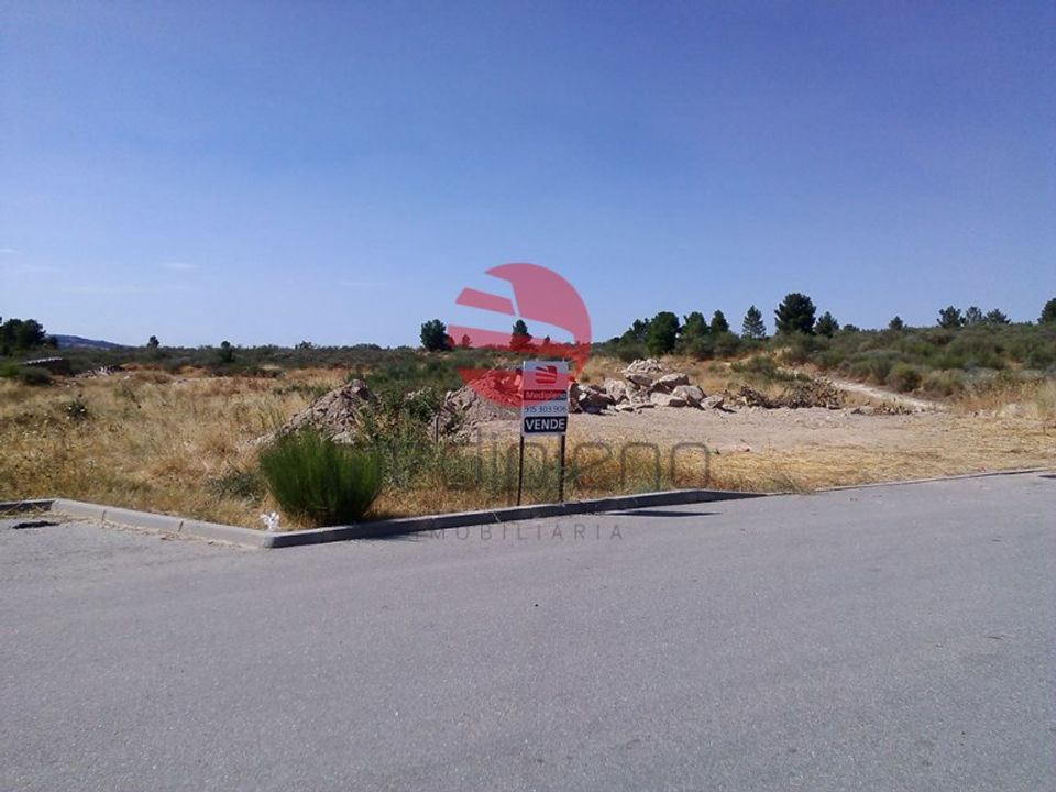 Erhvervsejendom i Meda, Guarda - foto 2