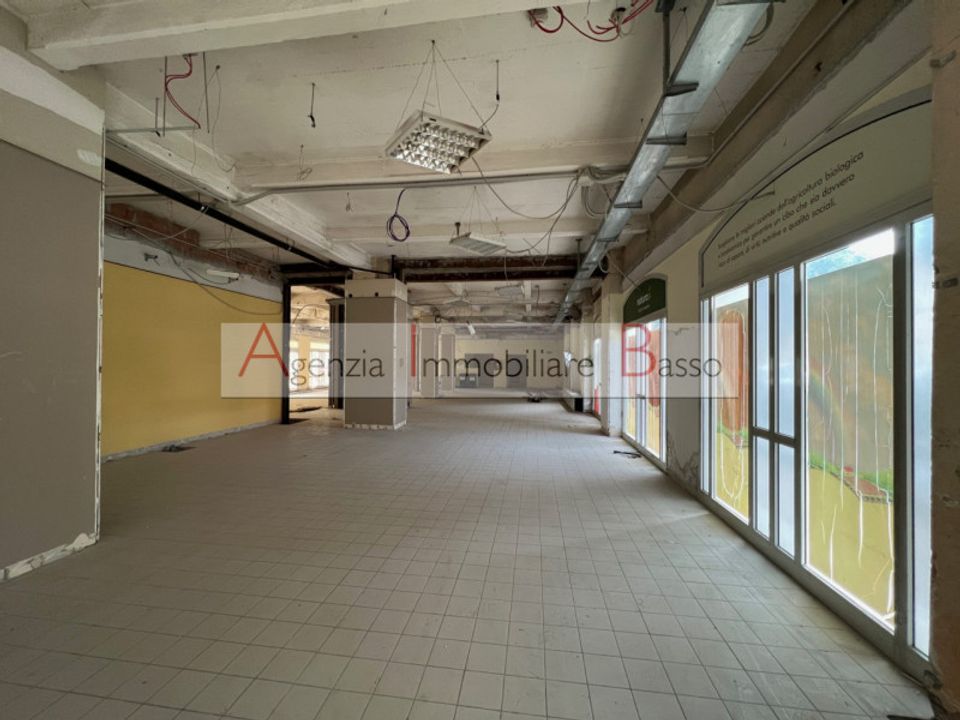 Erhvervsejendom i Padua, Padua - foto 1