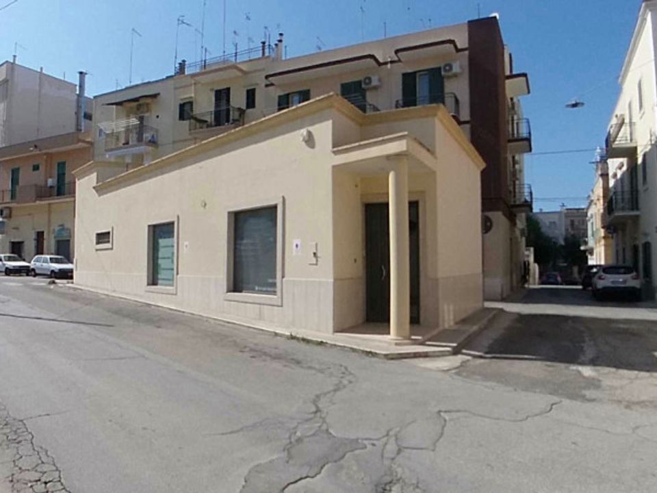 Erhvervsejendom i Fasano, Brindisi - foto 1