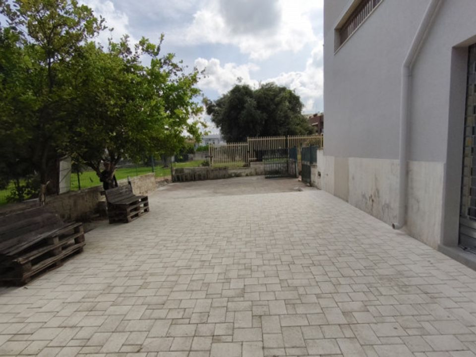 Erhvervsejendom i Fasano, Brindisi - foto 4