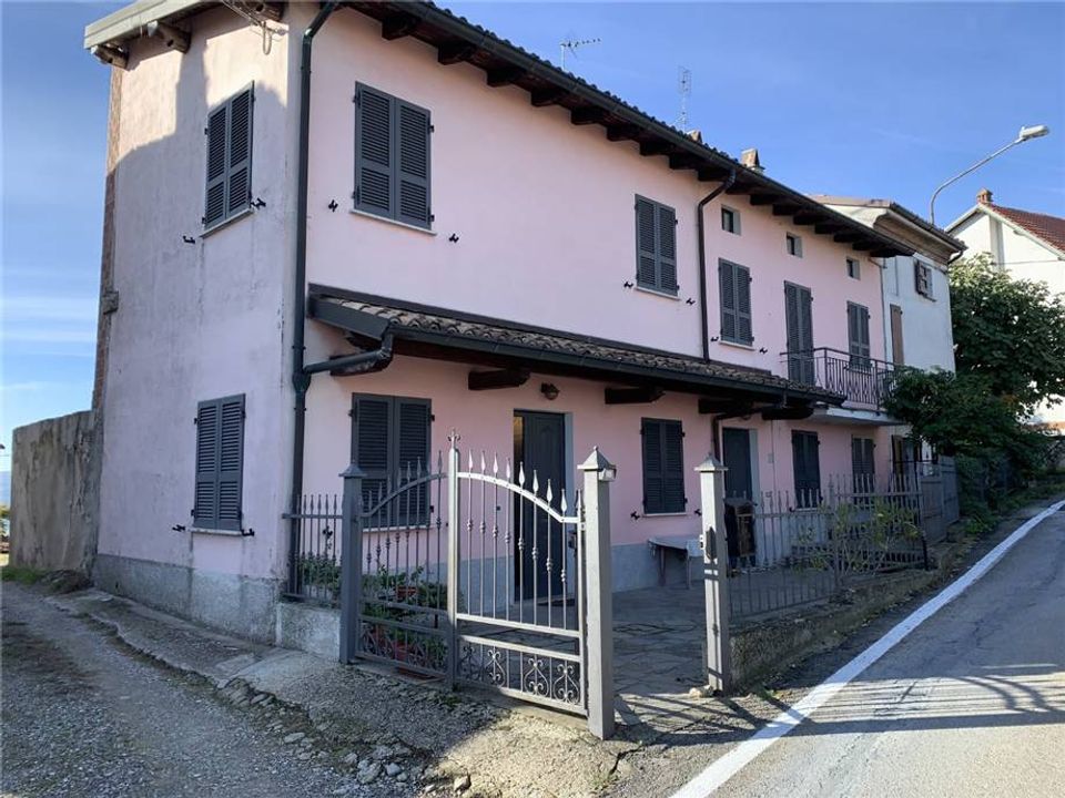 Villa i Castana, Pavia - bilde 1