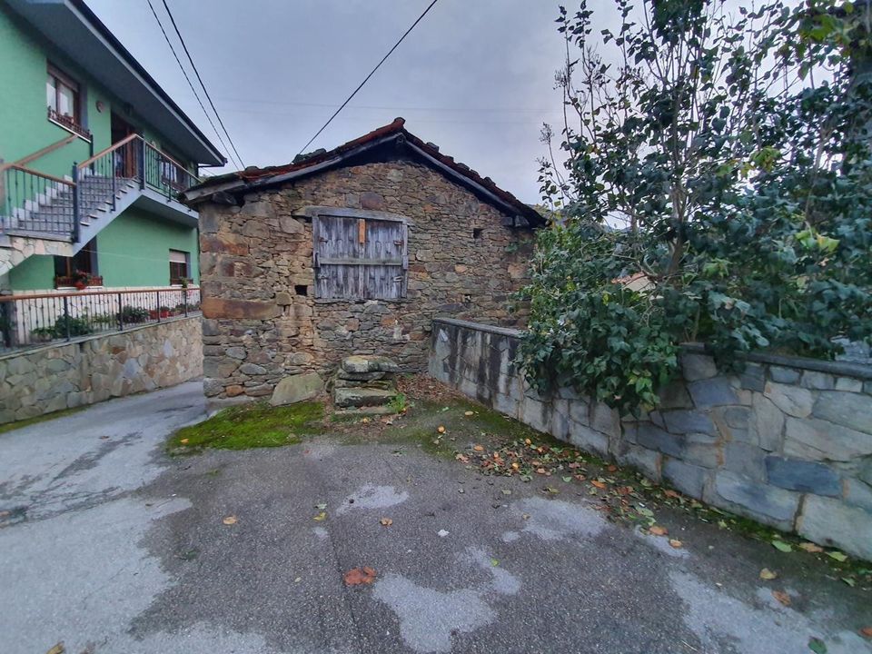 Villa i Aller, Asturias - foto 1