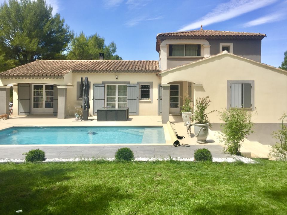 Villa i Pernes-les-Fontaines, Vaucluse - foto 1