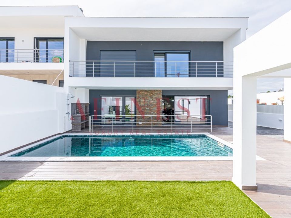 Villa en Corroios, Setubal - foto 2
