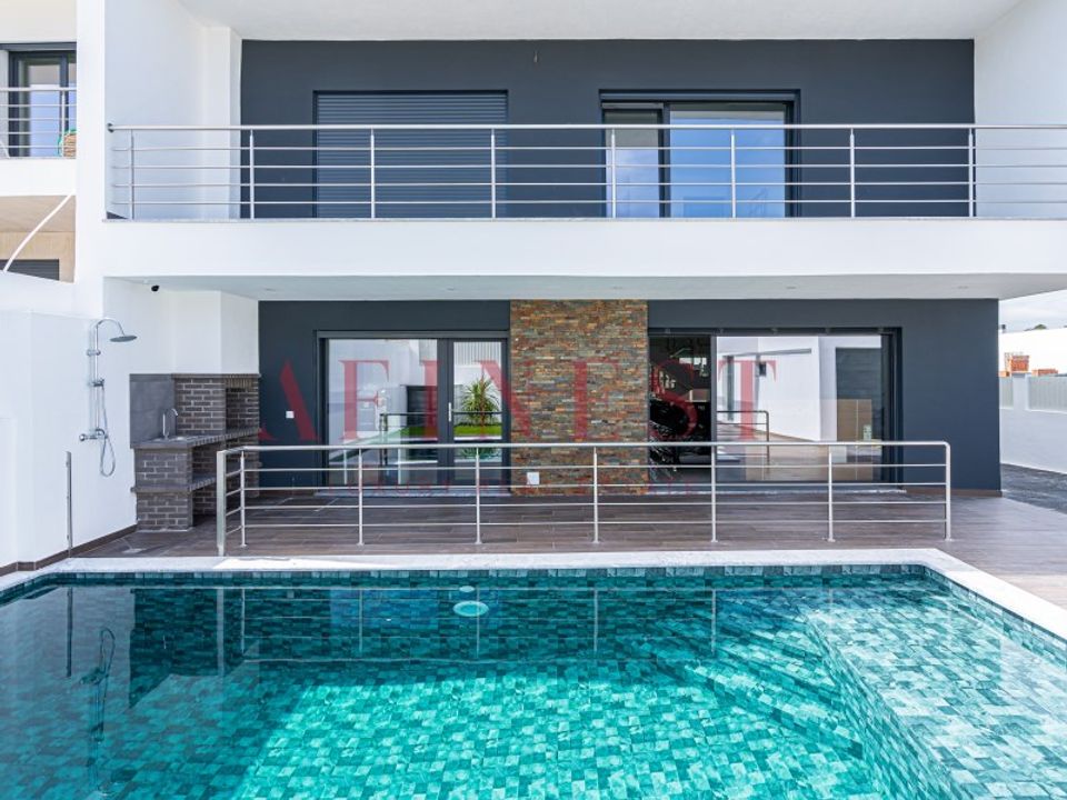 Villa en Corroios, Setubal - foto 3