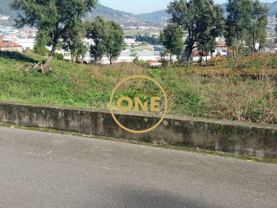 Helårsgrund i Vila Nova de Famalicao, Braga - foto 2