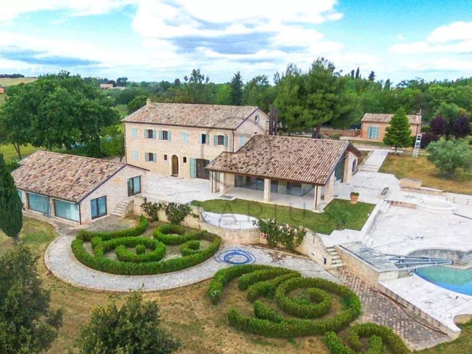 Villa i Monte San Vito, Ancona - foto 1