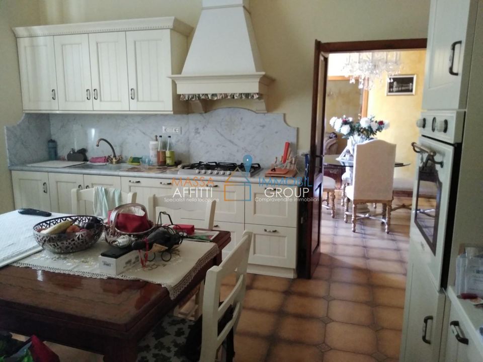 Byhus i Carrara, Massa and Carrara - foto 2