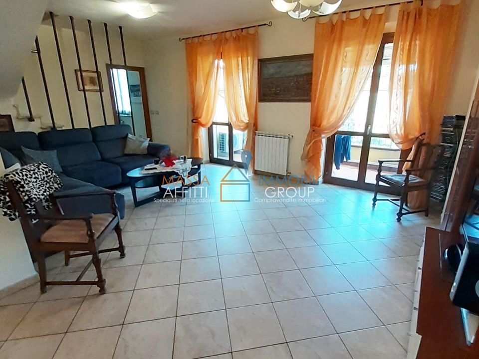 Byhus i Carrara, Massa and Carrara - foto 2