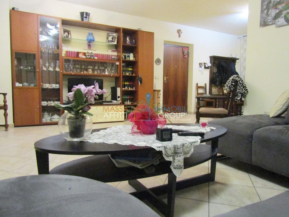 Byhus i Carrara, Massa and Carrara - foto 4