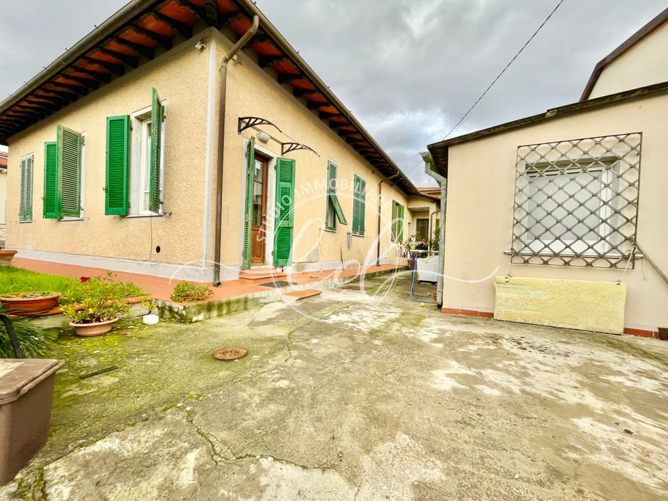 Byhus i Pietrasanta, Lucca - foto 1