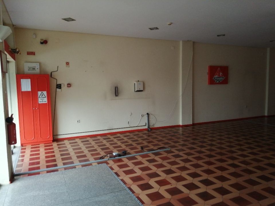 Erhvervsejendom i Valongo, Porto - foto 2