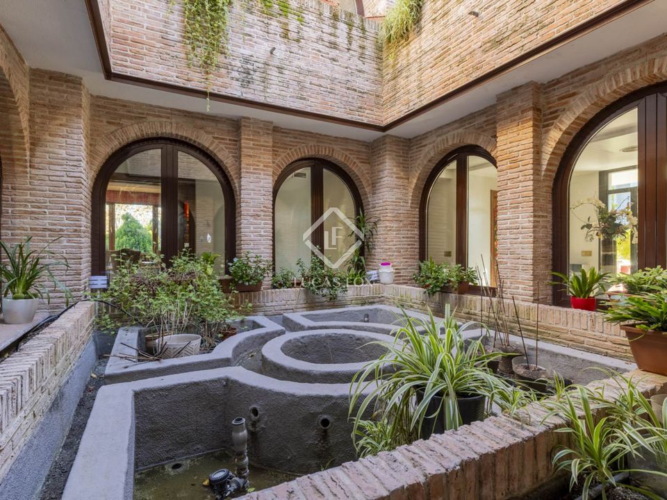 Villa i Pozuelo De Alarcon, Madrid - foto 1
