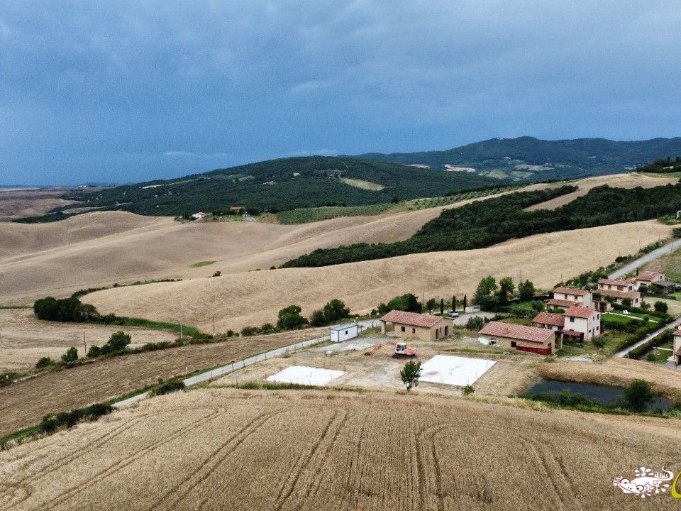 Helårsgrund i Volterra, Pisa - foto 1