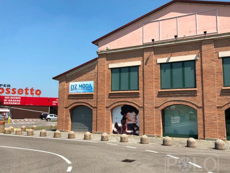 Erhvervsejendom i Suzzara, Mantua - foto 3