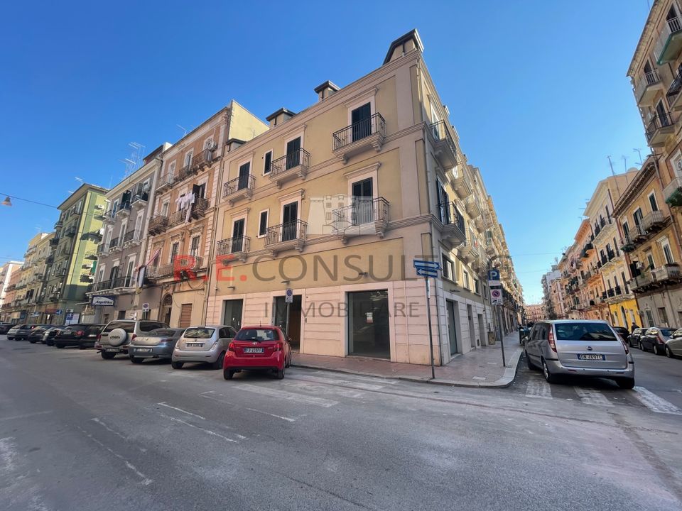 Erhvervsejendom i Taranto, Taranto - foto 2