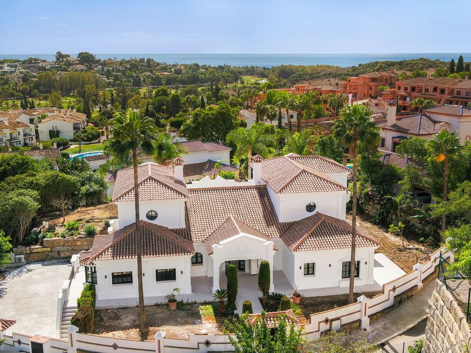 Villa en Estepona, Malaga - foto 1