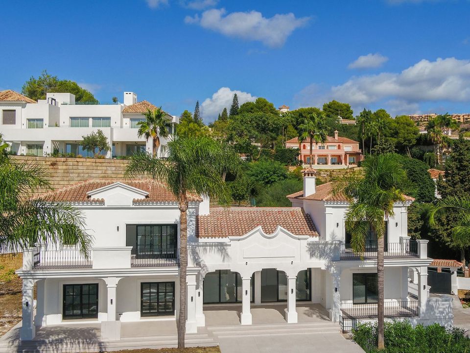 Villa en Estepona, Malaga - foto 2