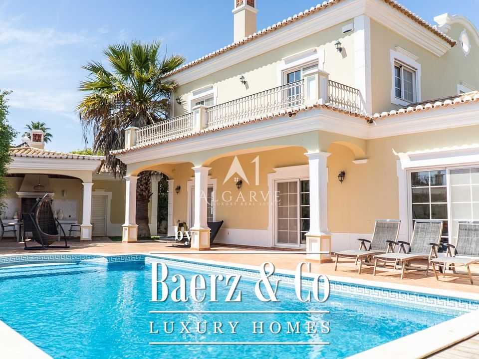 Villa a Almancil, Faro - foto 1