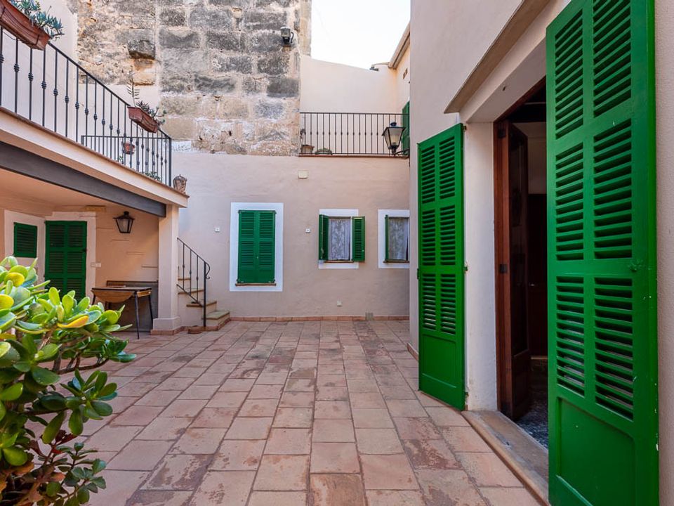 Villa i Alcudia, Mallorca - bilde 1