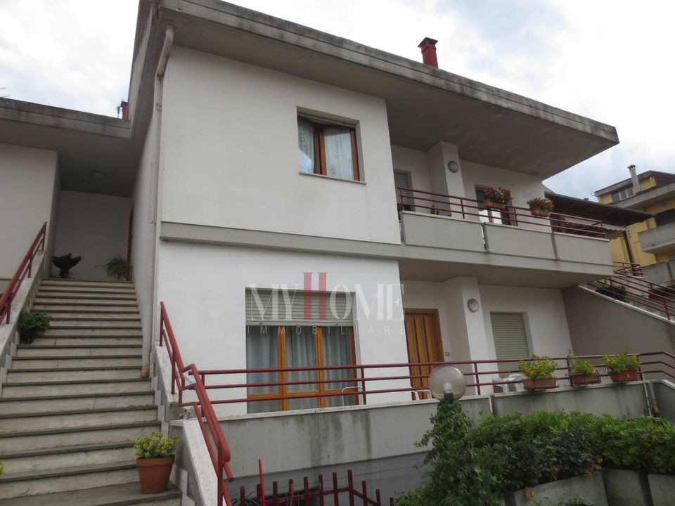 Lejlighed i Folignano, Ascoli Piceno - foto 1