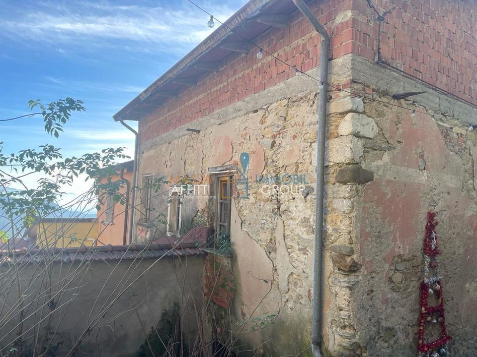 Byhus i Carrara, Massa and Carrara - foto 2