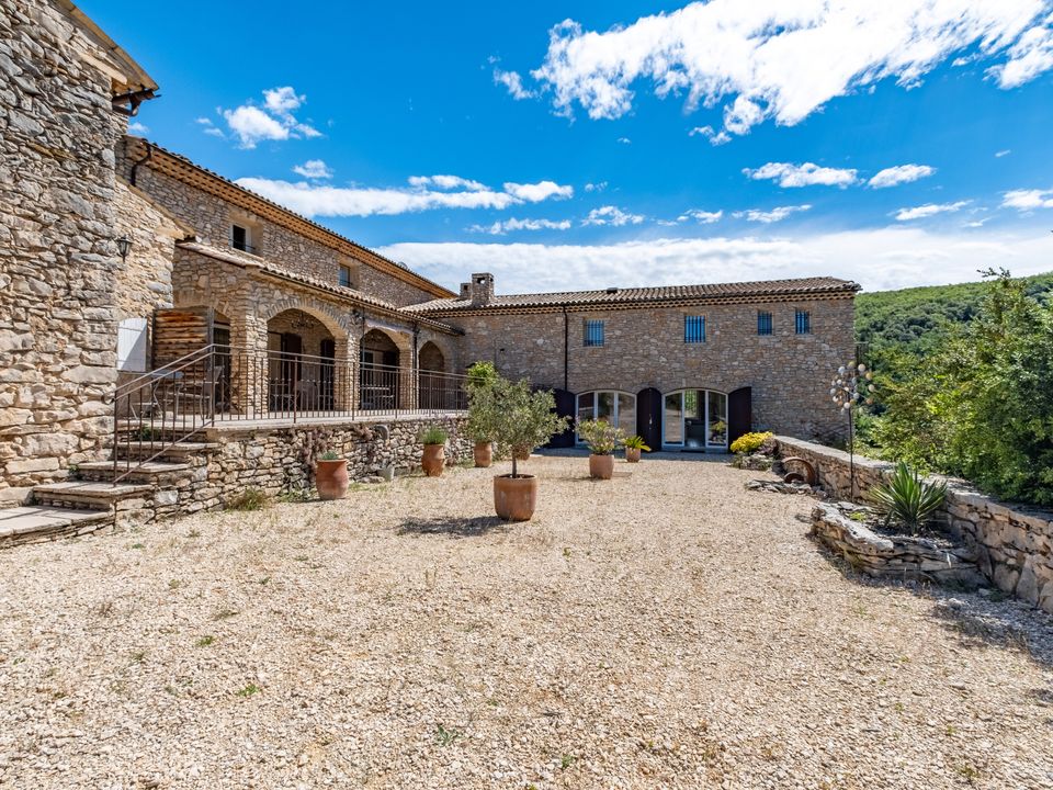 Villa i Simiane-la-Rotonde, Alpes-de-Haute-Provence - foto 5