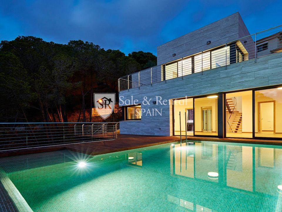 Villa i Lloret De Mar, Gerona - foto 2