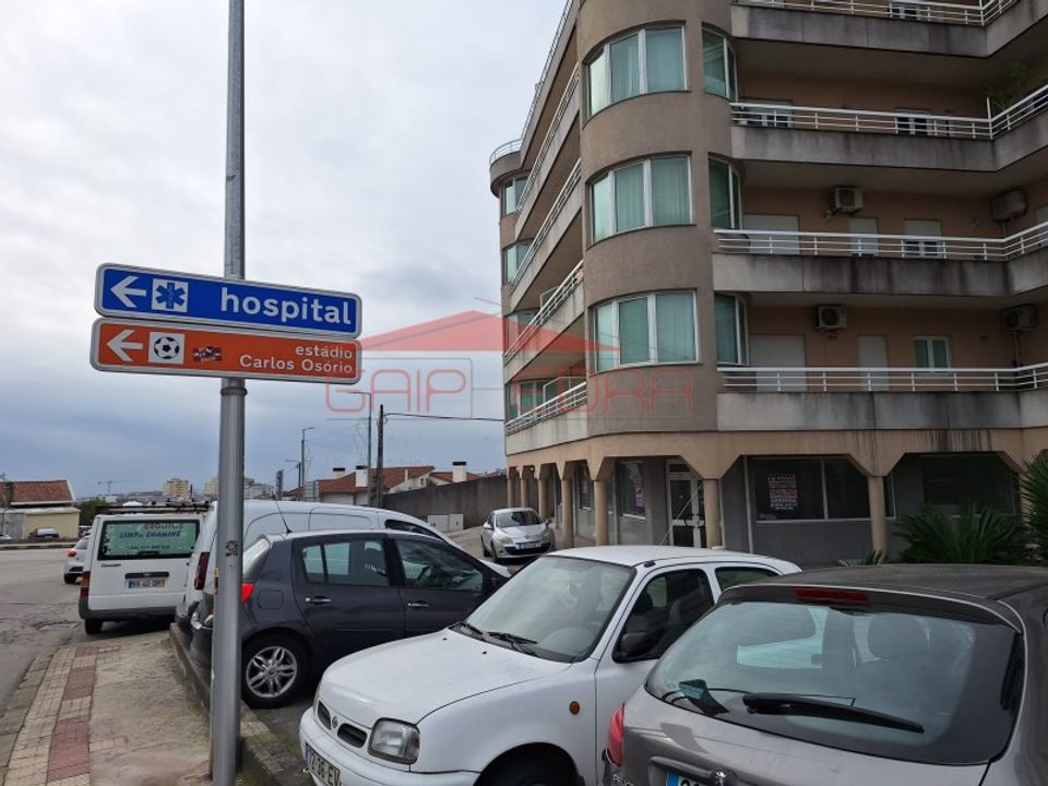 Erhvervsejendom i Oliveira de Azemeis, Aveiro - foto 2