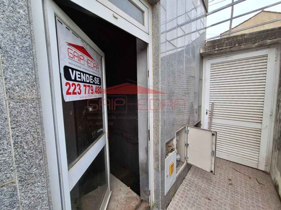 Erhvervsejendom i Oliveira de Azemeis, Aveiro - foto 3