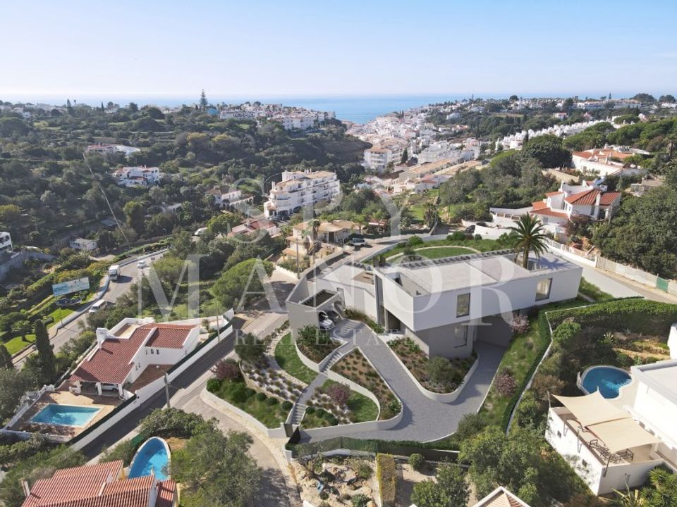 Villa i Carvoeiro, Faro - foto 1