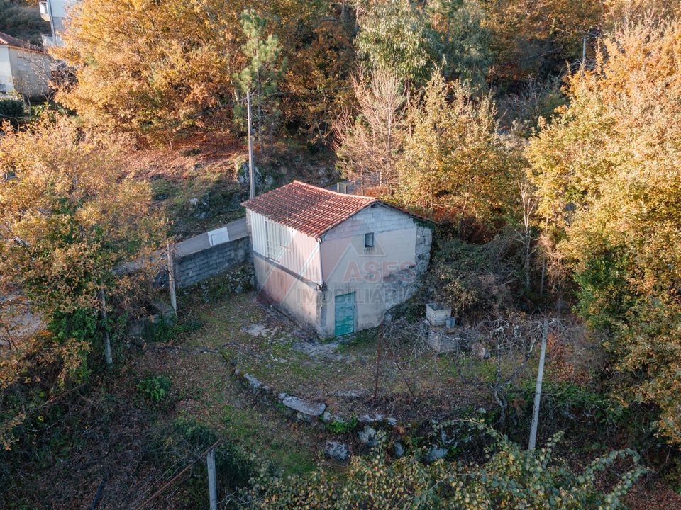 Helårsgrund i Fafe, Braga - foto 1