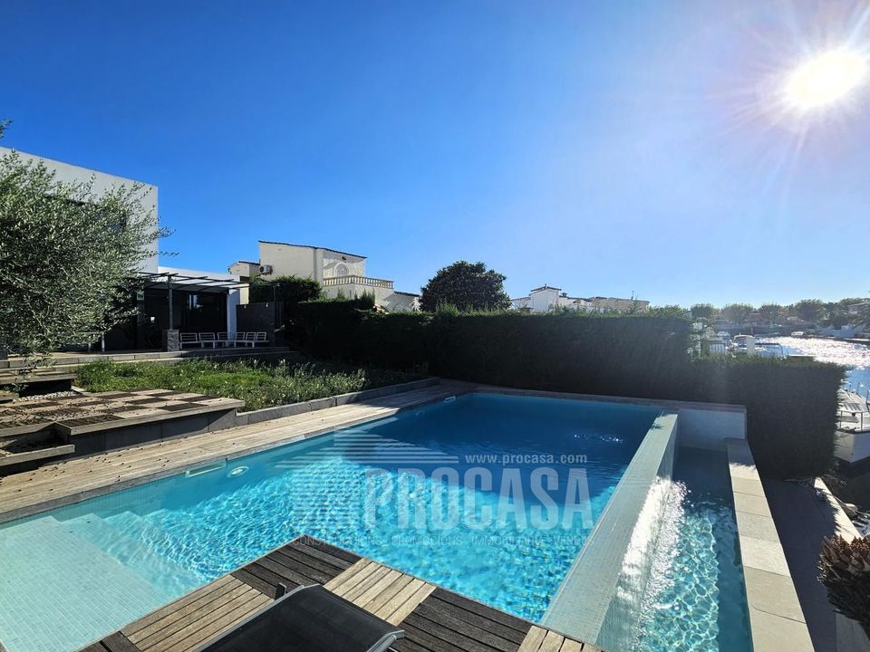 Villa i Empuriabrava, Gerona - foto 3