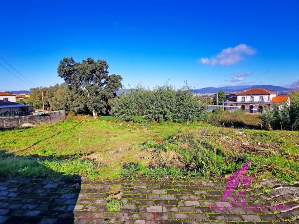Helårsgrund i Darque, Viana do Castelo - foto 1