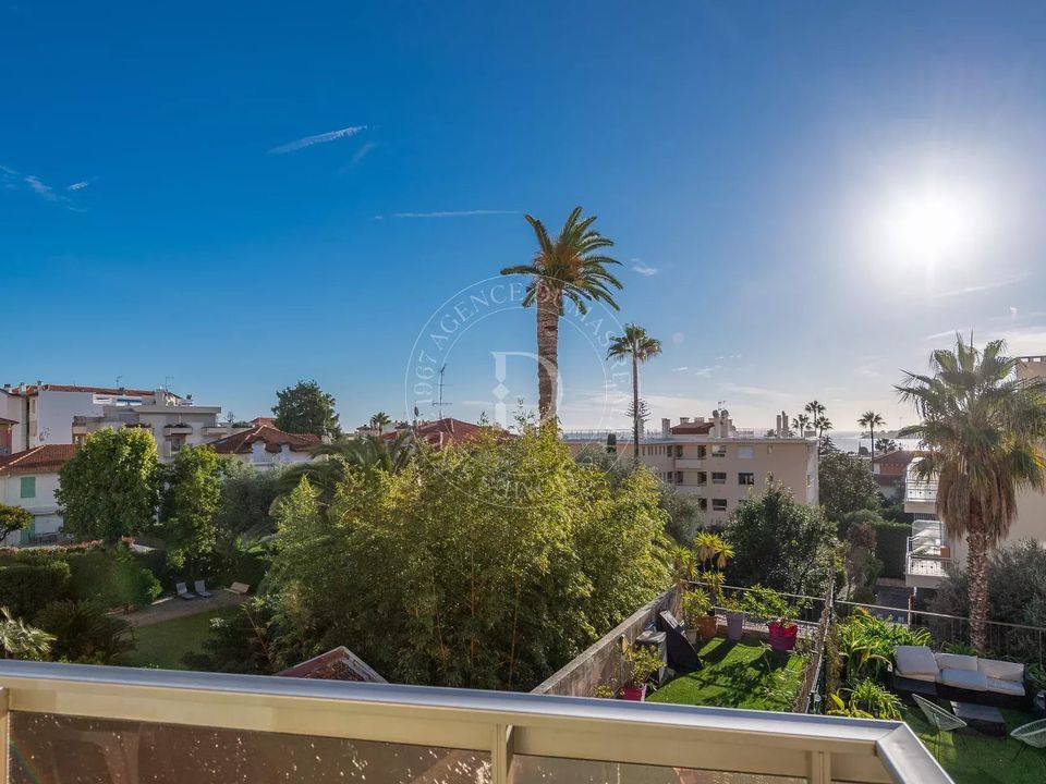 Lejlighed i Beaulieu-sur-Mer, Alpes-Maritimes - foto 2
