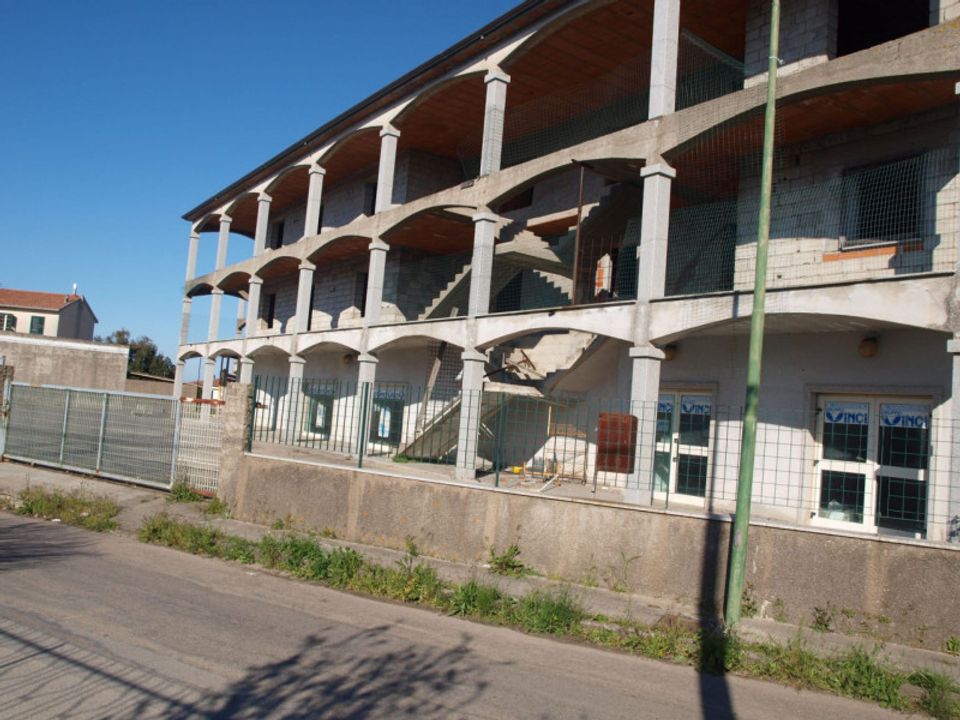Erhvervsejendom i Luras, Sassari - foto 3
