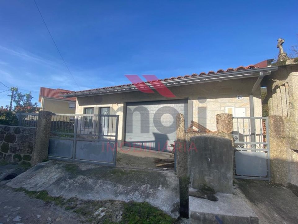 Villa i Arcos de Valdevez, Viana do Castelo - foto 1